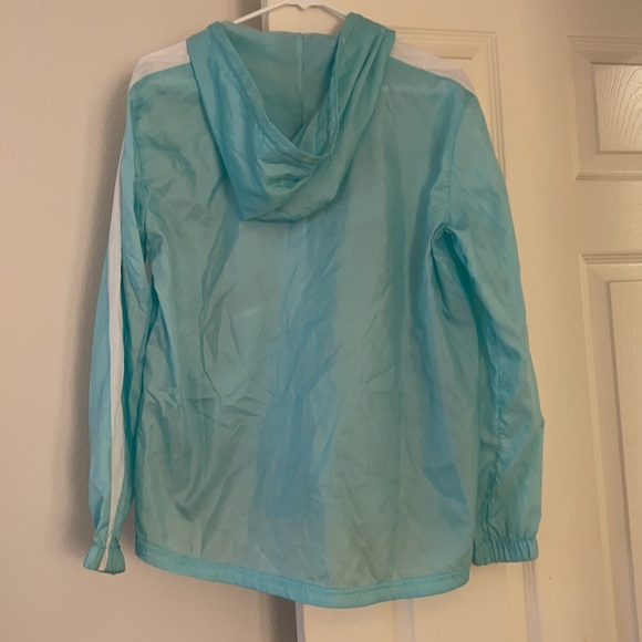 Puma WindBreaker - Picture 7 of 8